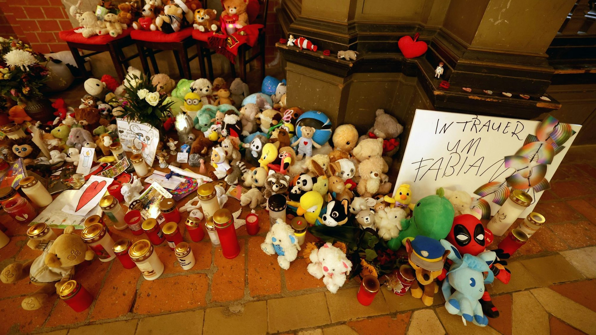 Die Anteilnahme in der Bevölkerung war nach dem Tod Fabians groß. (Archivbild)