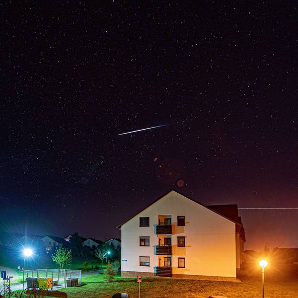 Ein Meteorschauer über Deutschland (Archivfoto).