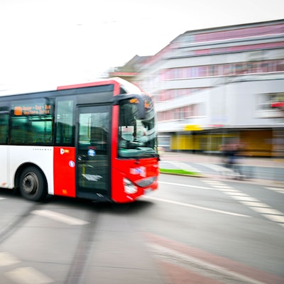 Etwa 100.000 Busfahrer und Busfahrerinnen gibt es in Deutschland