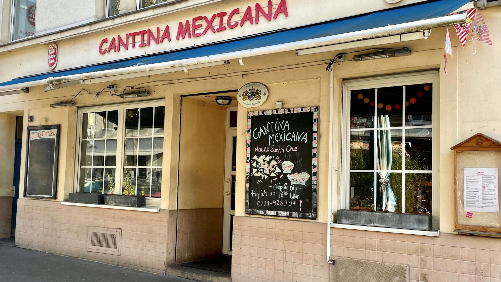 Cantina Mexicana von außen.