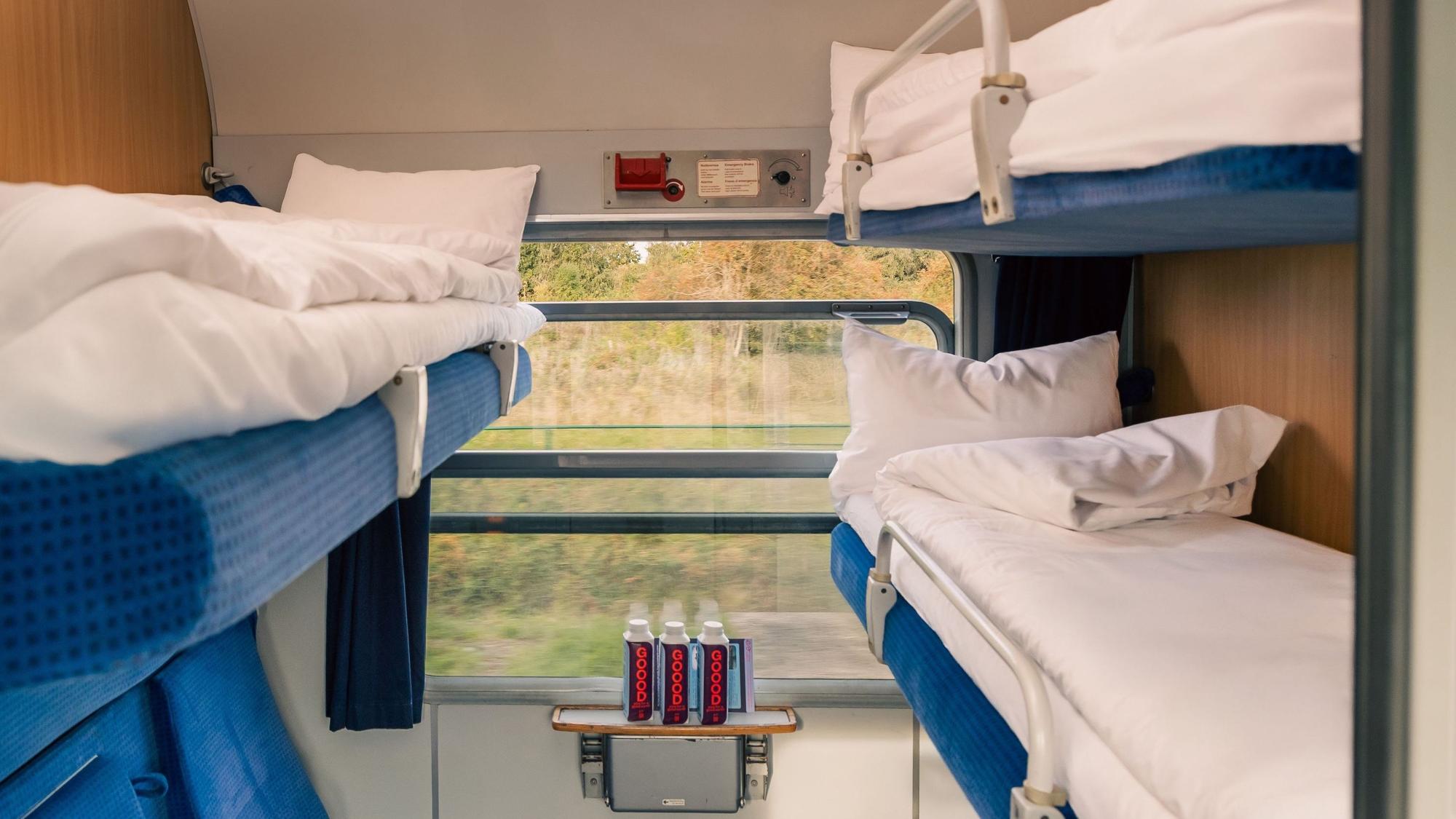 Schlafabteil in einem Wagen des Bahnunternehmens European Sleeper.