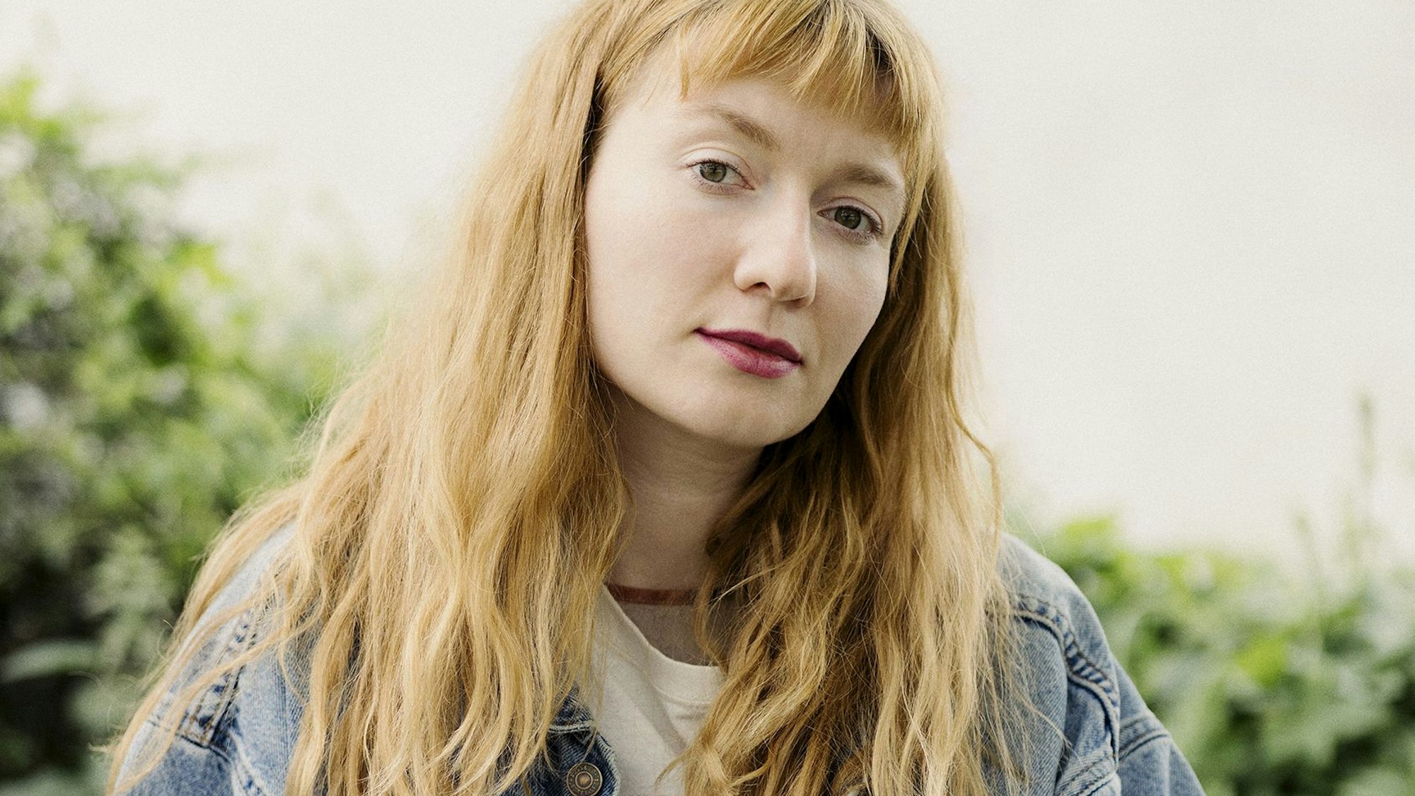 Die Kölner Autorin Clara Leinemann ist mit „Gelbe Monster“ für den lit.Cologne-Debütpreis nominiert