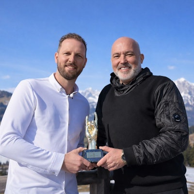 VfL-Geschäftsführer Christoph Schindler und Snipes-Gründer Sven Voth.