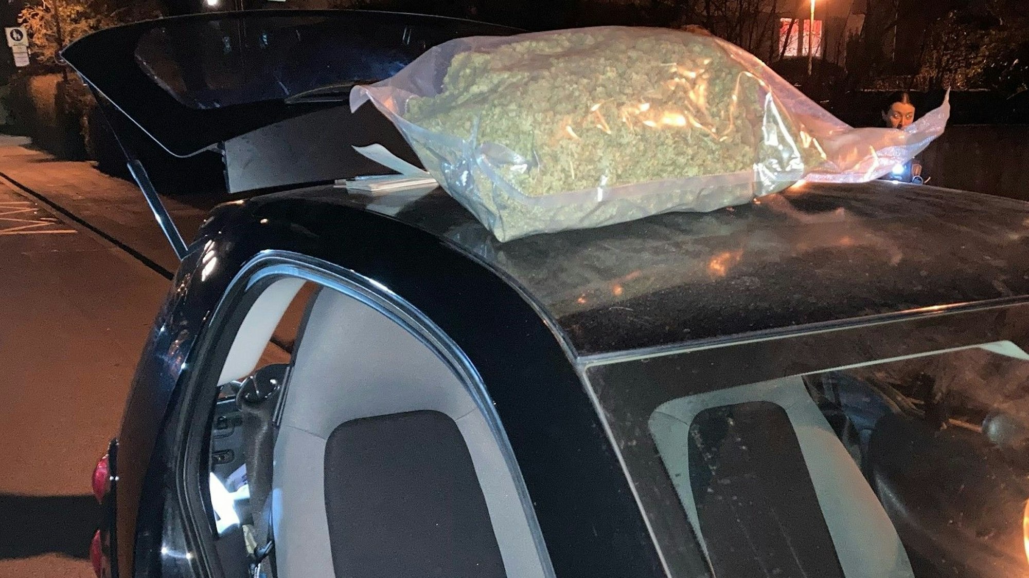 Etwa 500 Gramm Cannabis aus Smart