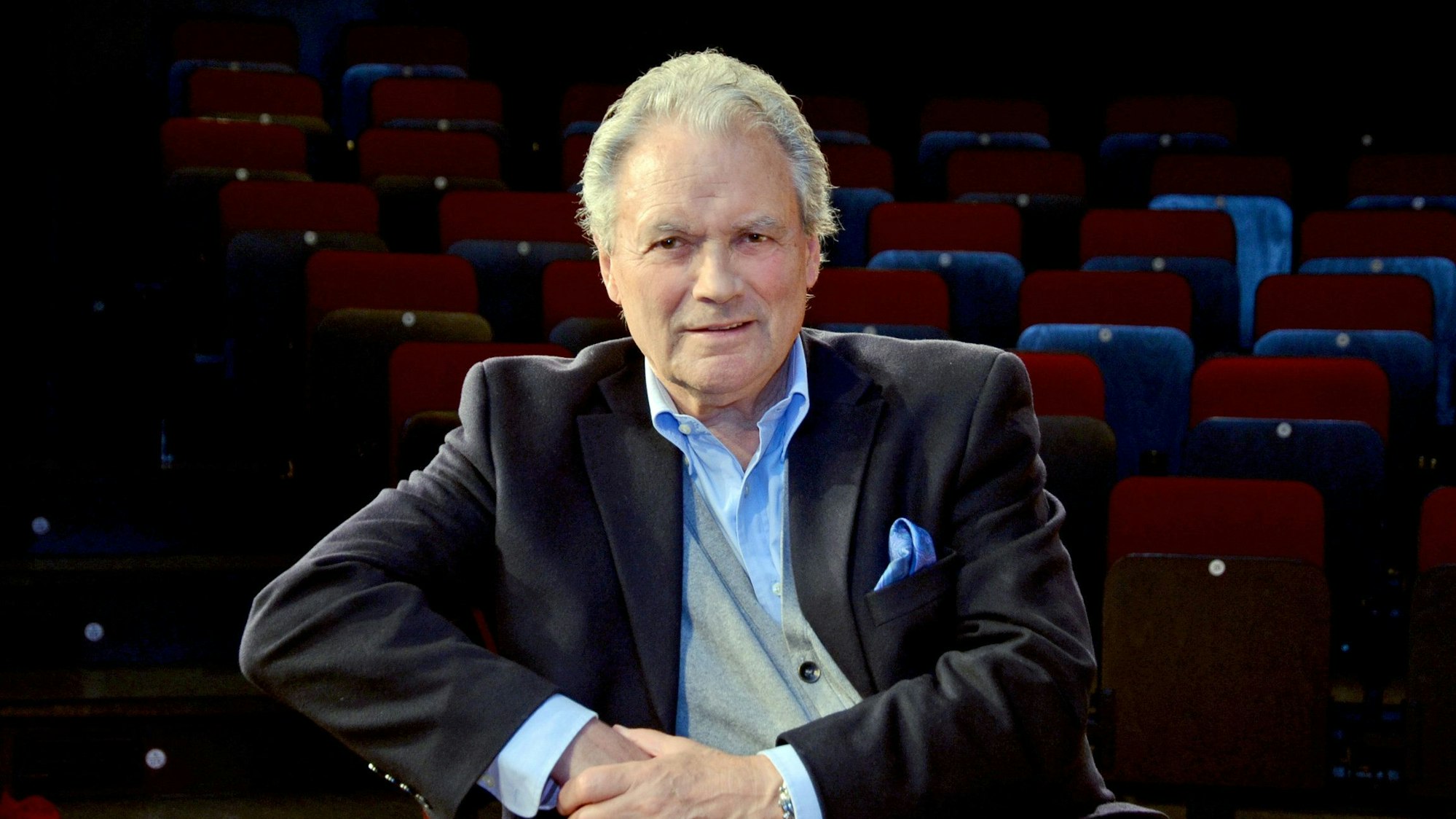 Hans-Jürgen Bäumler bei einem Pressetermin.