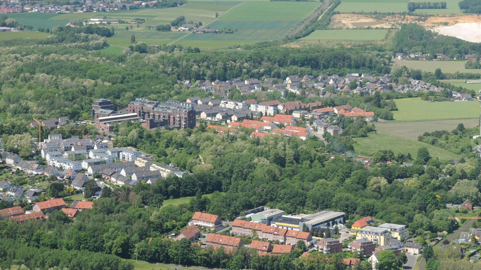Den Stadtteil Grube Carl in Frechen zeigt diese Luftaufnahme von 2021. (Archivbild)