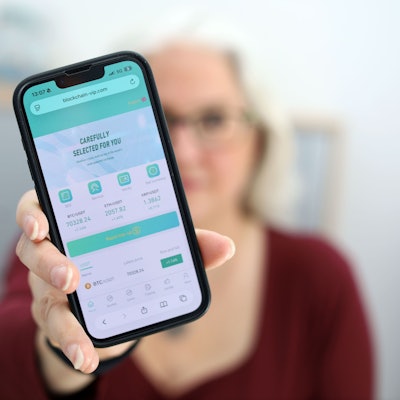 12.03.2026, Köln: Weltverbrauchertag: Die Schuldnerberaterin Kirsten Liske in der Verbraucherzentrale in Köln. Foto: Arton Krasniqi