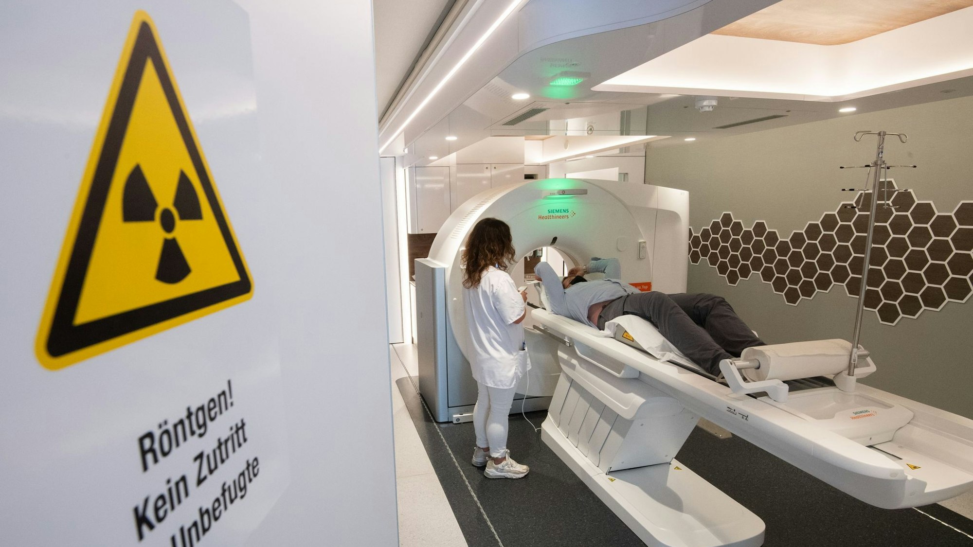 Experten zufolge gibt es schätzungsweise 2 Millionen Menschen in Deutschland, auf die die Kriterien zutreffen. (Symbolbild).