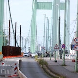 Blick auf die Baustelle auf der Mülheimer Brücke (Archivfoto)
