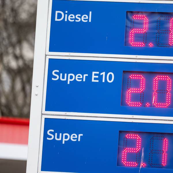 Die Preise für Diesel und Benzin sind aktuell in Deutschland auf einem Rekordniveau.