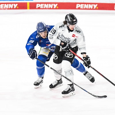 Tim Brunnhuber im Zweikampf mit Gregor MacLeod.
