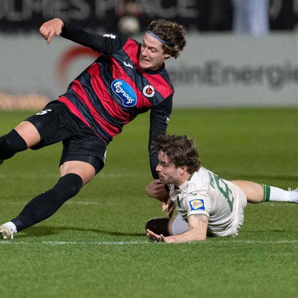 Tobias Eisenhuth 6 FC Viktoria Koeln wird gefoult von David Philipp 8 TSV 1860 Muenchen, FC Viktoria Koeln vs. TSV 1860 Muenchen, Fussball, 3. Liga, 28. Spieltag, 2025/2026, 06.03.2026 DFB regulations prohibit any use of photographs as image sequences and/or quasi-video Koeln Nordrhein-Westfalen Deutschland *** Tobias Eisenhuth 6 FC Viktoria Koeln is fouled by David Philipp 8 TSV 1860 Muenchen , FC Viktoria Koeln vs TSV 1860 Muenchen, Soccer, 3 Liga, 28 Matchday, 2025 2026, 06 03 2026 DFB regulations prohibit any use of photographs as image sequences and or quasi video Koeln Nordrhein Westfalen Germany Copyright: xkolbert-press/MarkusxVerwimpx