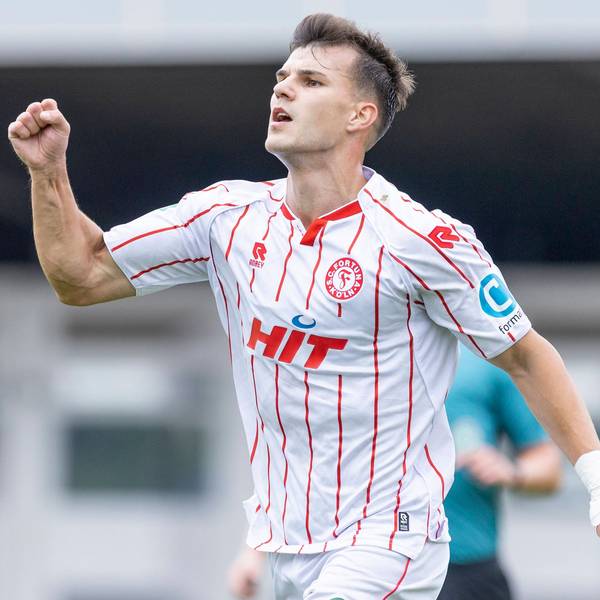 Regionalliga West: Fortuna Köln - Rot-Weiß Oberhausen, 16.08.2025 Nico Thier Fortuna Köln, 7 jubelt nach seinem Tor zum 1:0. Regionalliga West, Fortuna Köln - Rot-Weiß Oberhausen, 4. Spieltag, am 16.08.2025, Südstadion, Köln *** Regionalliga West Fortuna Köln Rot Weiß Oberhausen, 16 08 2025 Nico Thier Fortuna Köln, 7 cheers after his goal for 1 0 Regionalliga West, Fortuna Köln Rot Weiß Oberhausen, Matchday 4, on 16 08 2025, Südstadion, Cologne Copyright: xBEAUTIFULxSPORTS/Meuselx