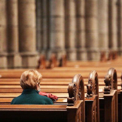 In Nordrhein-Westfalen sind im vergangenen Jahr 83 000 Menschen aus der katholischen Kirche ausgetreten (Archivbild).