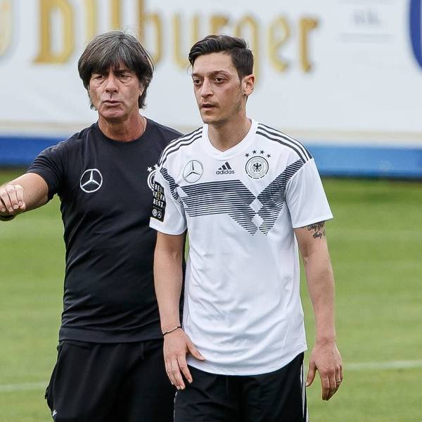 Joachim Löw und Mesut Özil