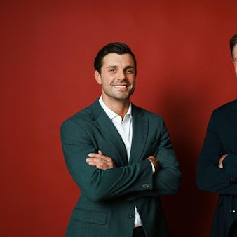 Tim Reitz (links) und Sebastian Paul sind die neuen «Bachelors» von RTL.