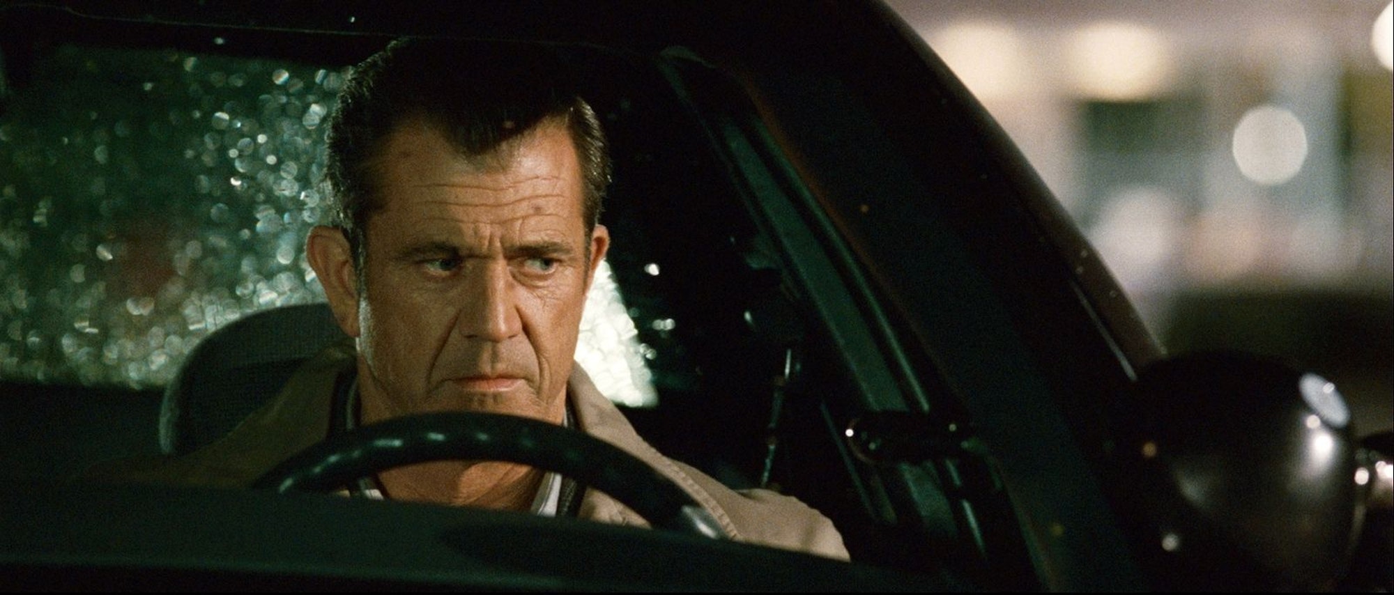 Ein guter Polizist kann warten - aber auch ein trauernder, rachsüchtiger Vater? (Bild: Universal)