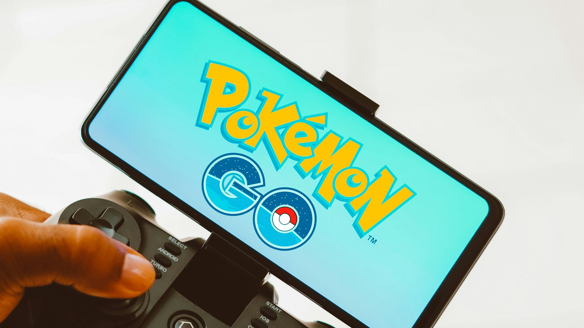 Pokémon Go ist ein kostenloses Augmented-Reality-Spiel für Smartphones.