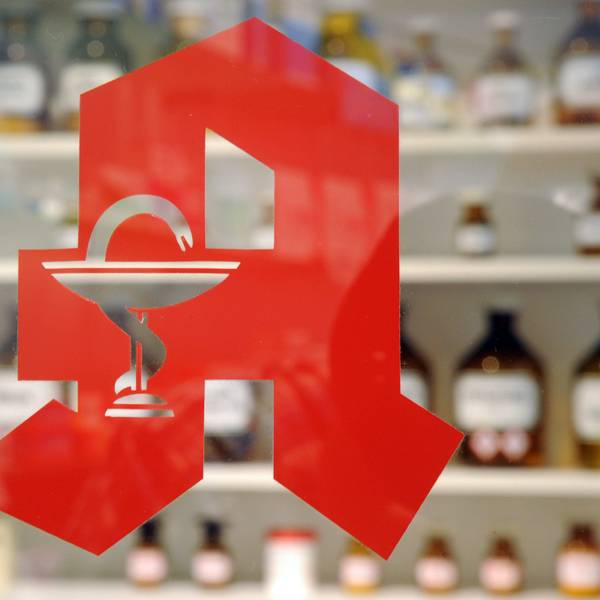 Der beschuldigte Apotheker betreibt mehrere Filialen in Köln.
