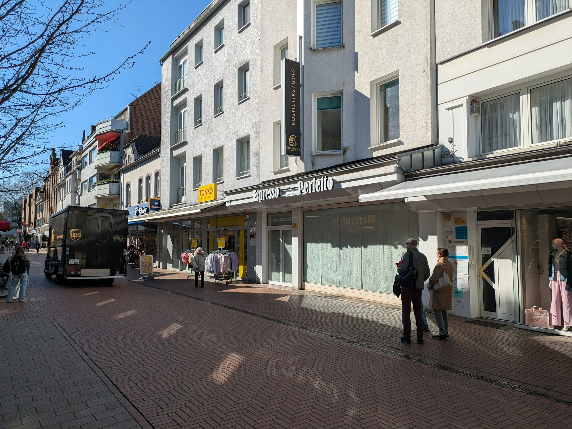 In der Opladener Fußgängerzone eröffnet offenbar eine Filiale von Espresso Perfetto.