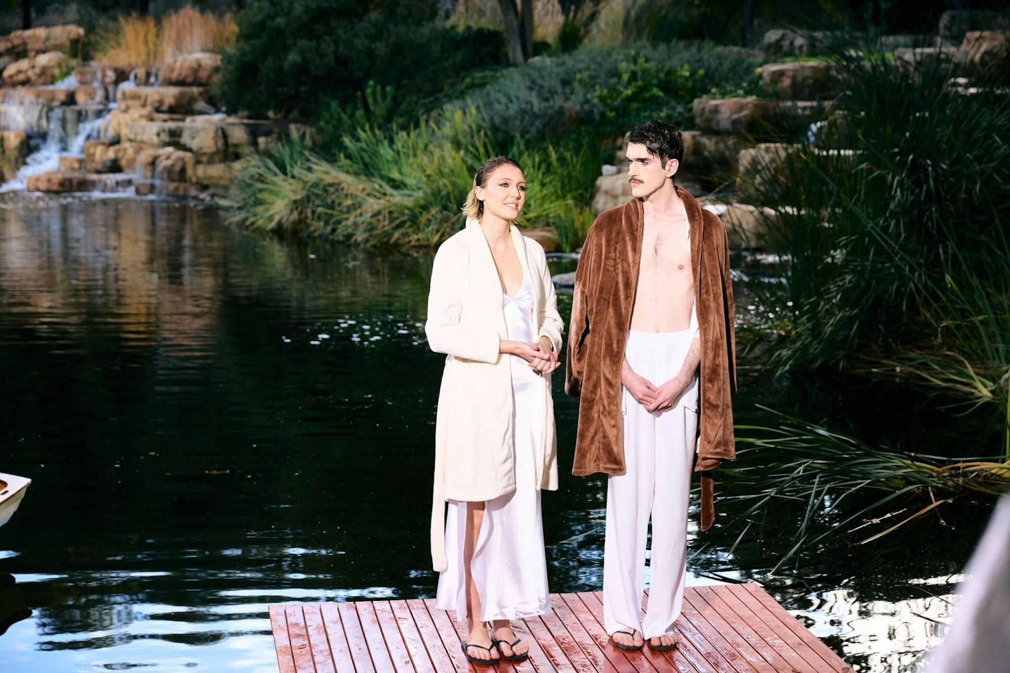Eileen und Lukas müssen das Shooting abbrechen und um den Verbleib in der Show zittern. (Bild: ProSieben/Max Montgomery)