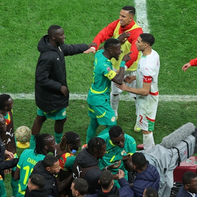 Rudelbildung im Finale des Afrika-Cups.