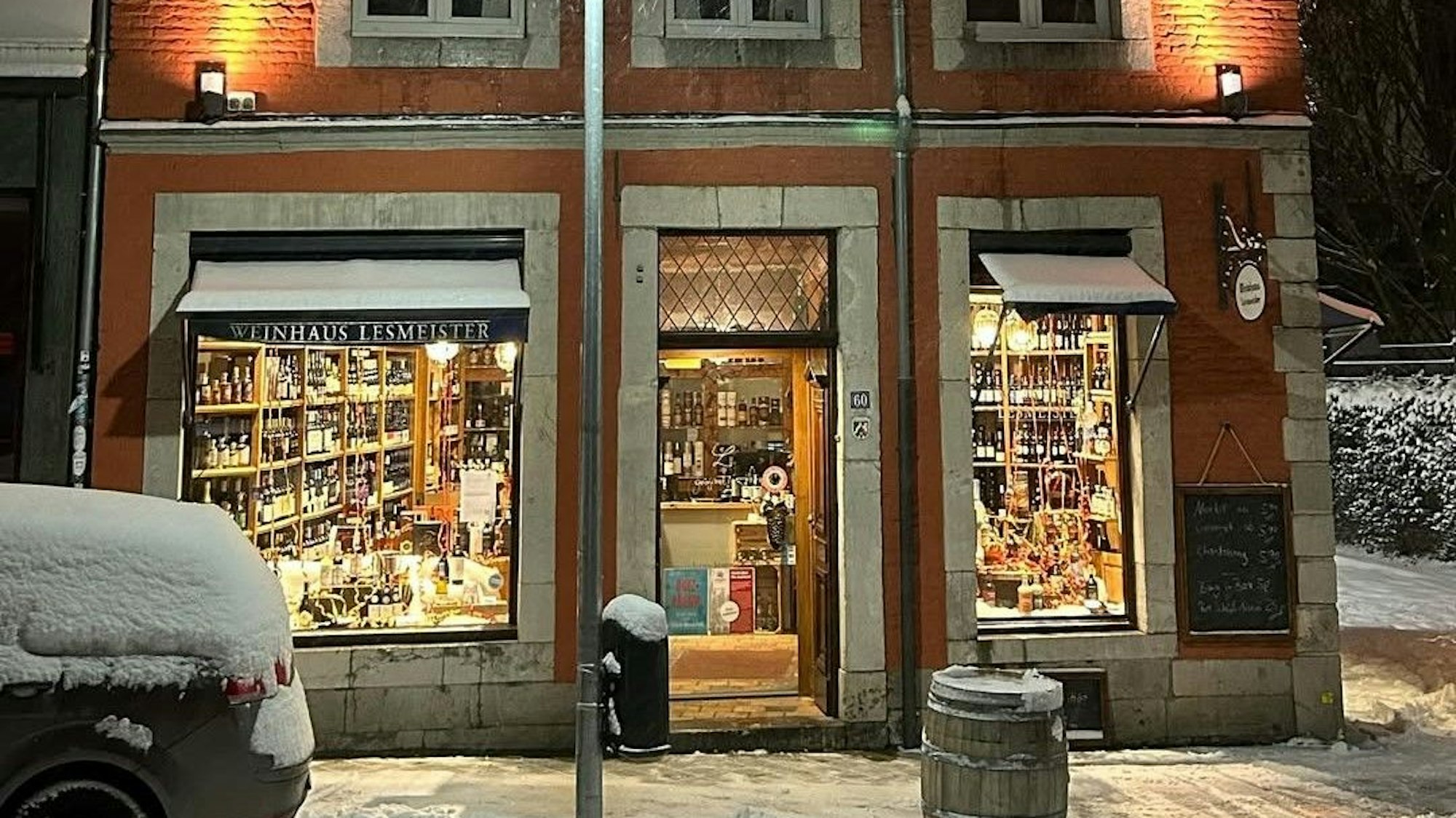 Das Weinhaus Lesmeister im Winter.