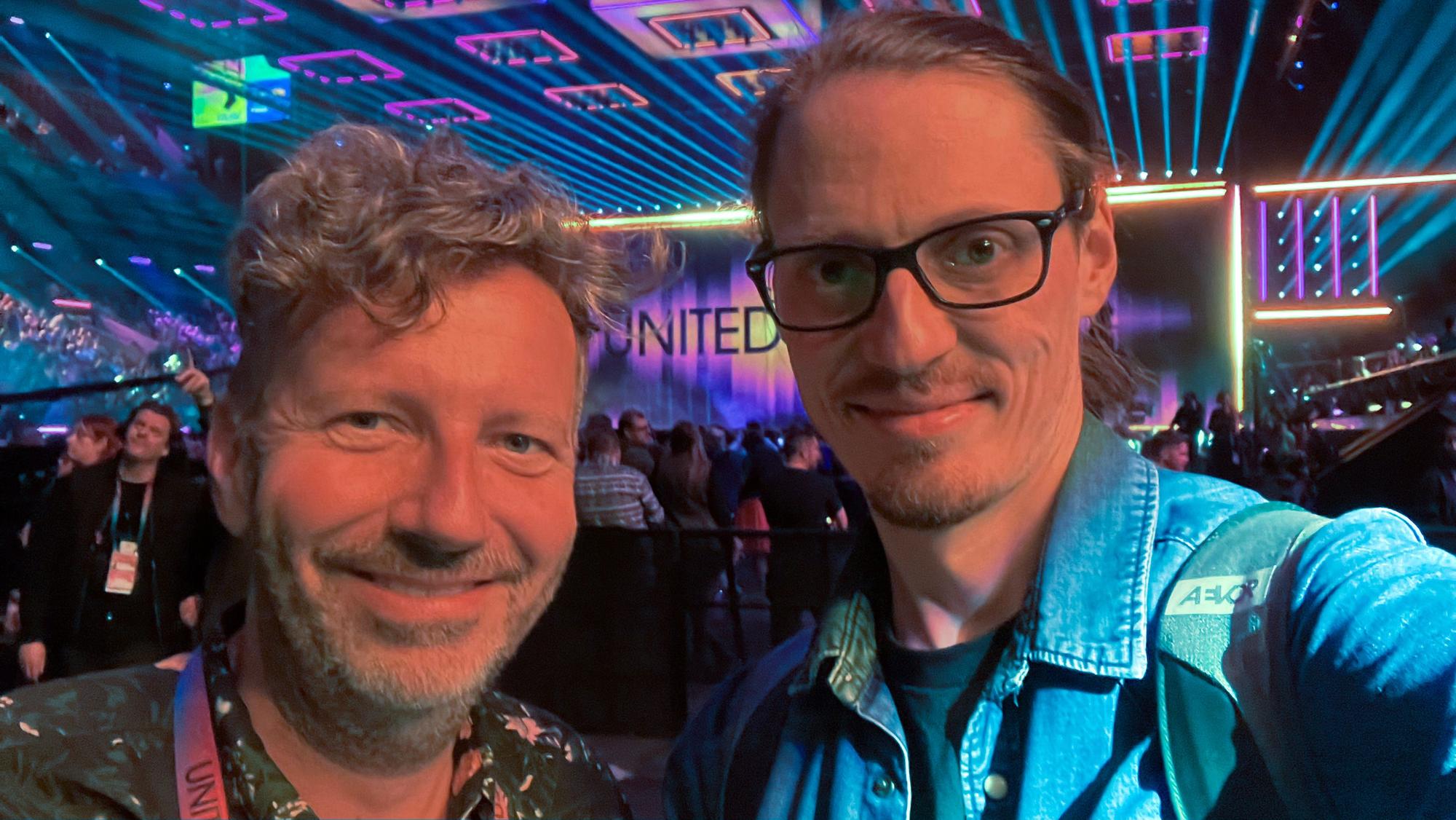 Lukas Heinser und Thorsten Schorn beim ESC 2024 in Malmö.