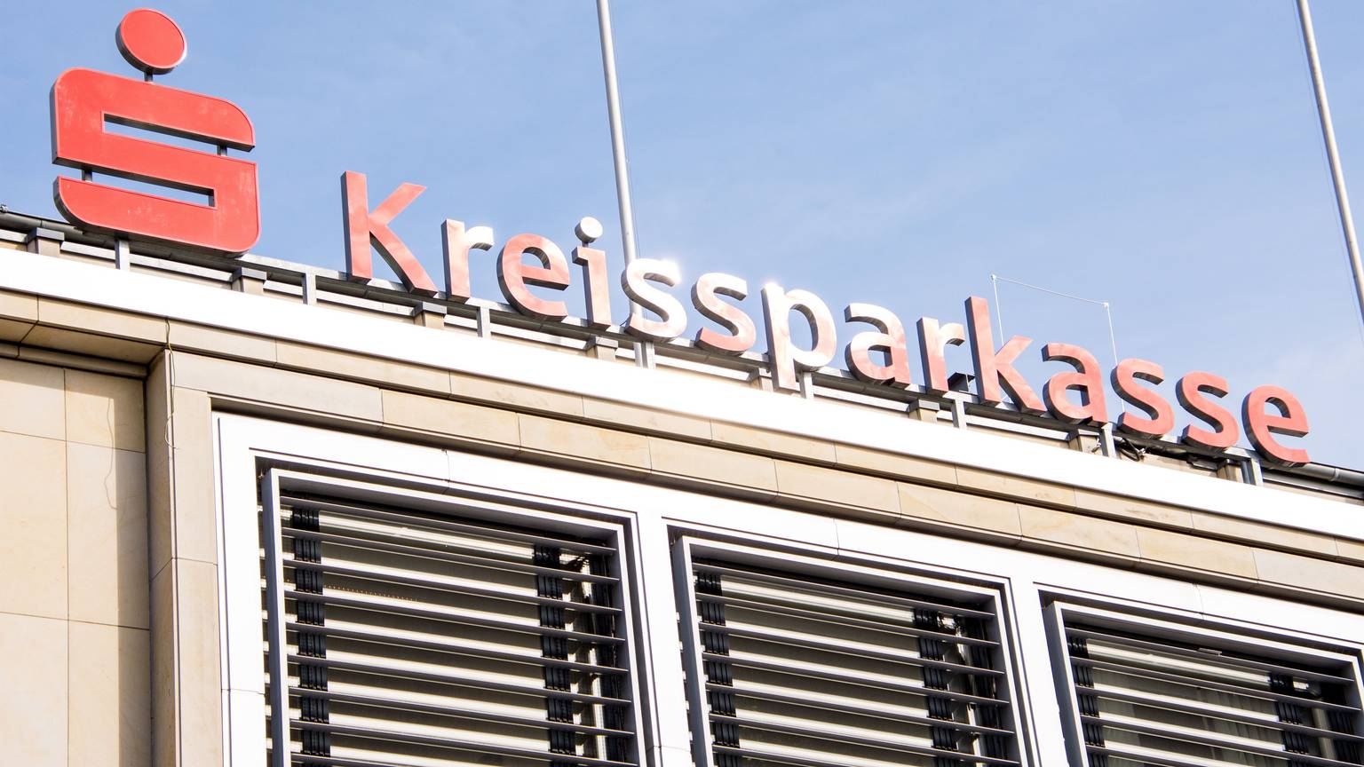 Kreissparkasse Köln KSK Sparkasse Großsparkasse Filiale Gebäude Außenansicht Innenstadt Neumarkt
Aufgenommen am: 06.03.2018
Foto: Alexander Roll (Staff)