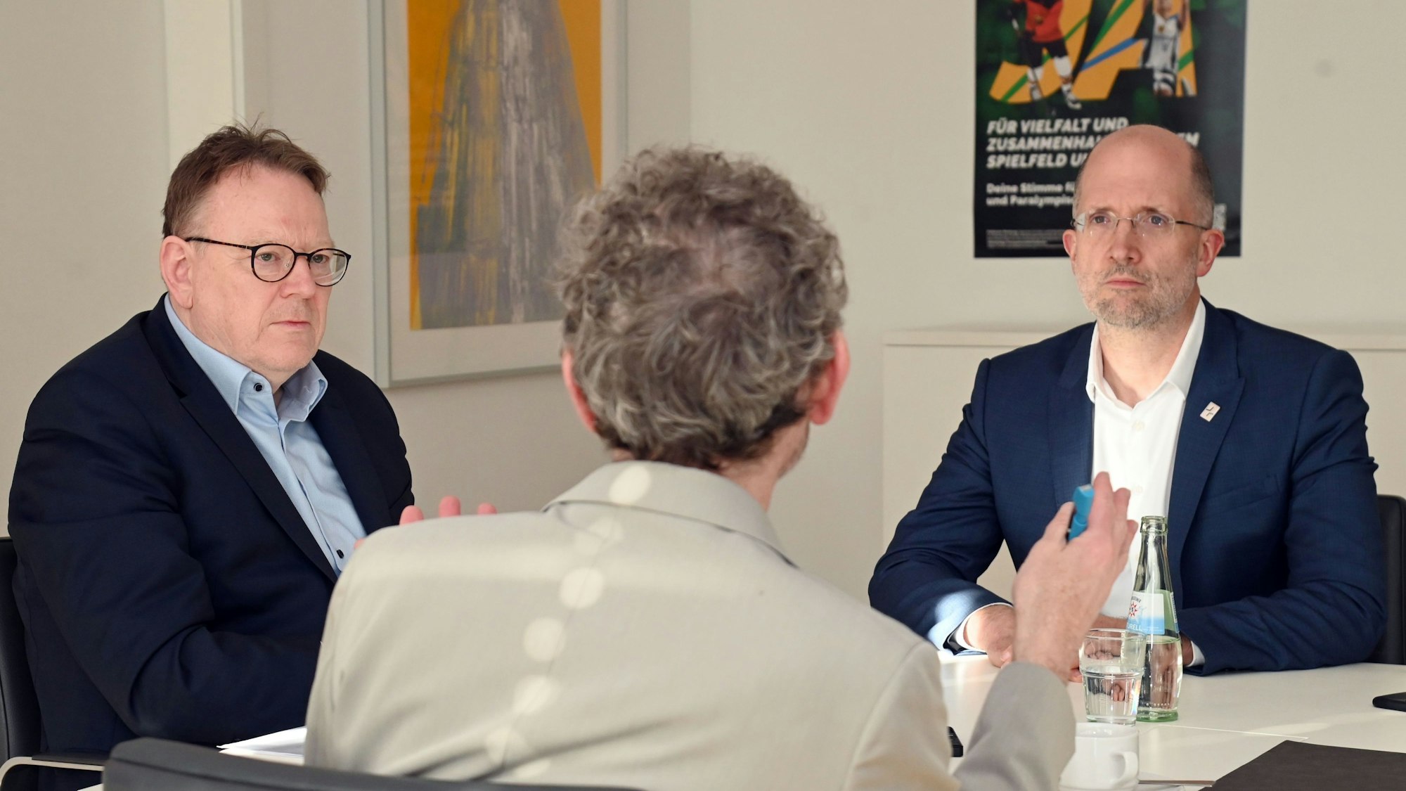 Doppelinterview mit OB Torsten Burmester und rheinischer Präses Dr. Thorsten Latzel.