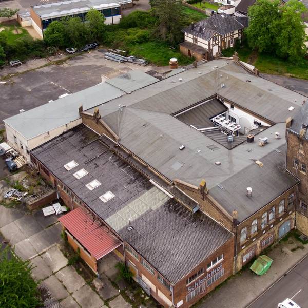 Das Bild zeigt den ehemaligen Schlachthof von Euskirchen mithilfe einer Drohnenfotografie.