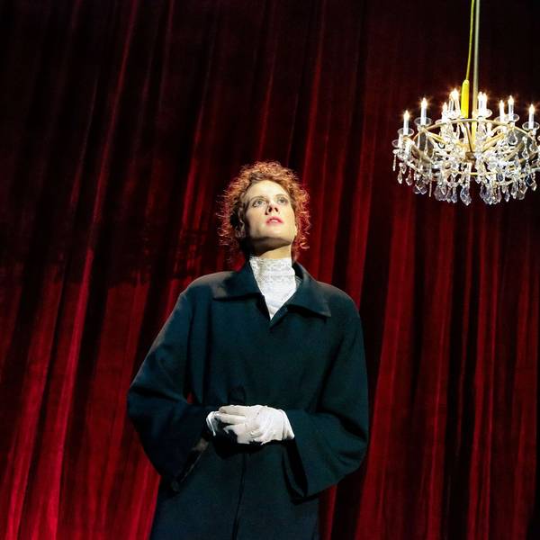 Julia Riedler in „Fräulein Else“