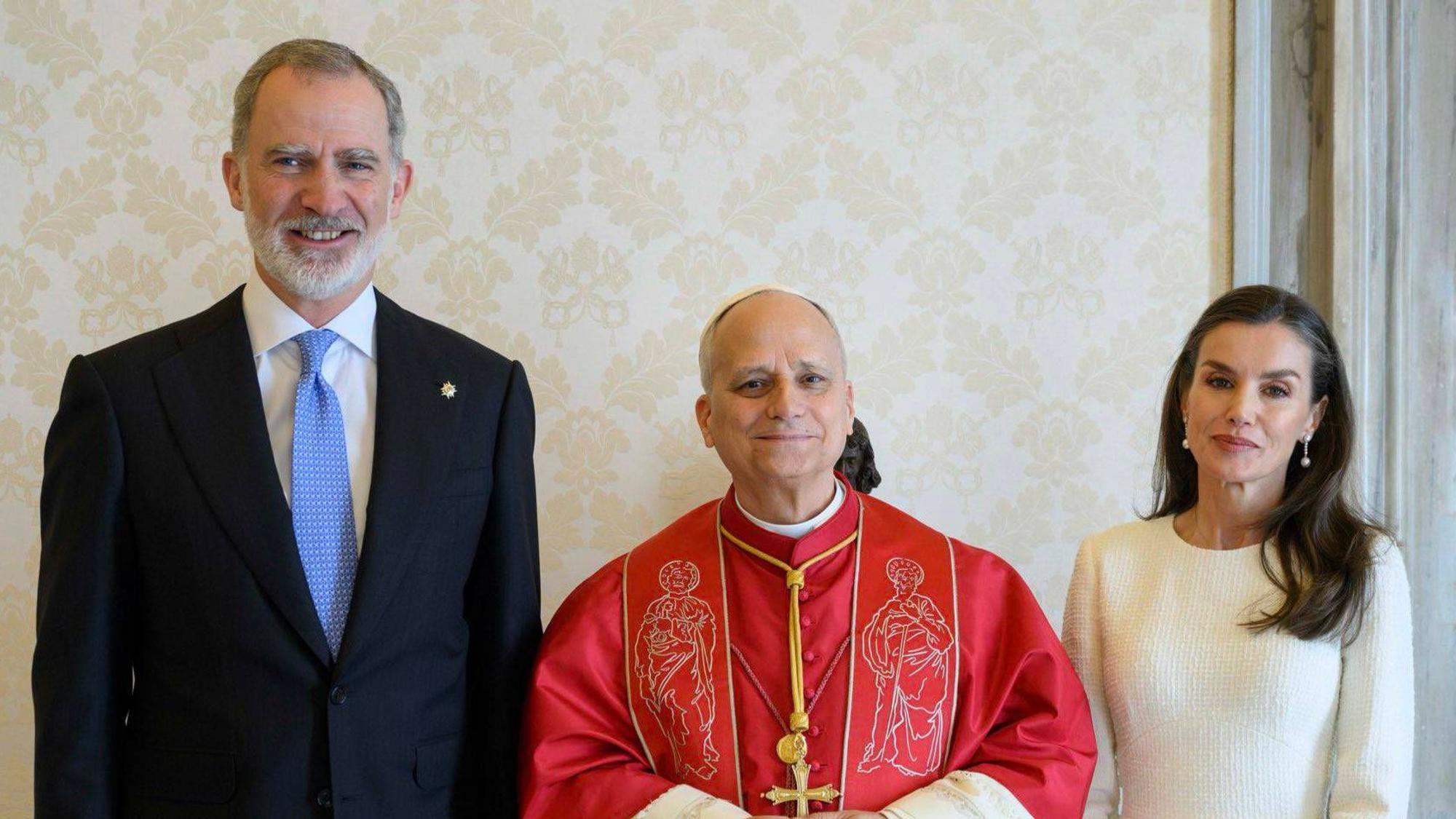 König Felipe VI. und Königin Letizia von Spanien bei einer Audienz mit Papst Leo XIV. im Vatikan.