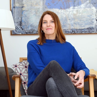 Psychotherapeutin Nora Hallberg in ihrer Praxis in der Kölner Innenstadt