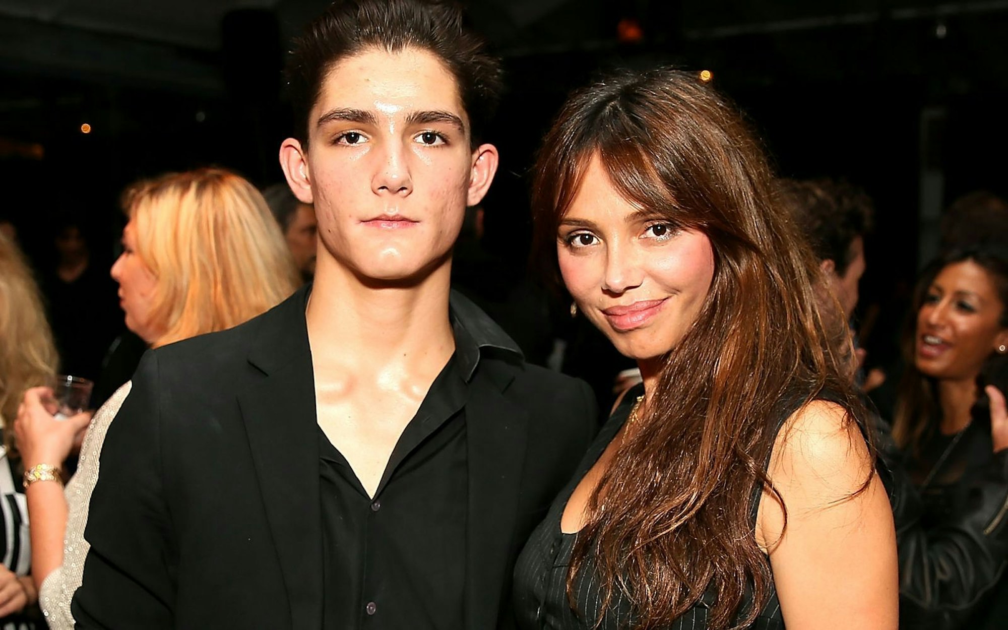 Alexander Dalton ist Timothy Daltons Sohn, seine Mutzer ist die Komponistin Oksana Grigorieva, mit der Timothy Dalton von 1995 bis 2003 in einer Beziehung war. (Bild: Rochelle Brodin/Getty Images for MOE Aliona Kononova)