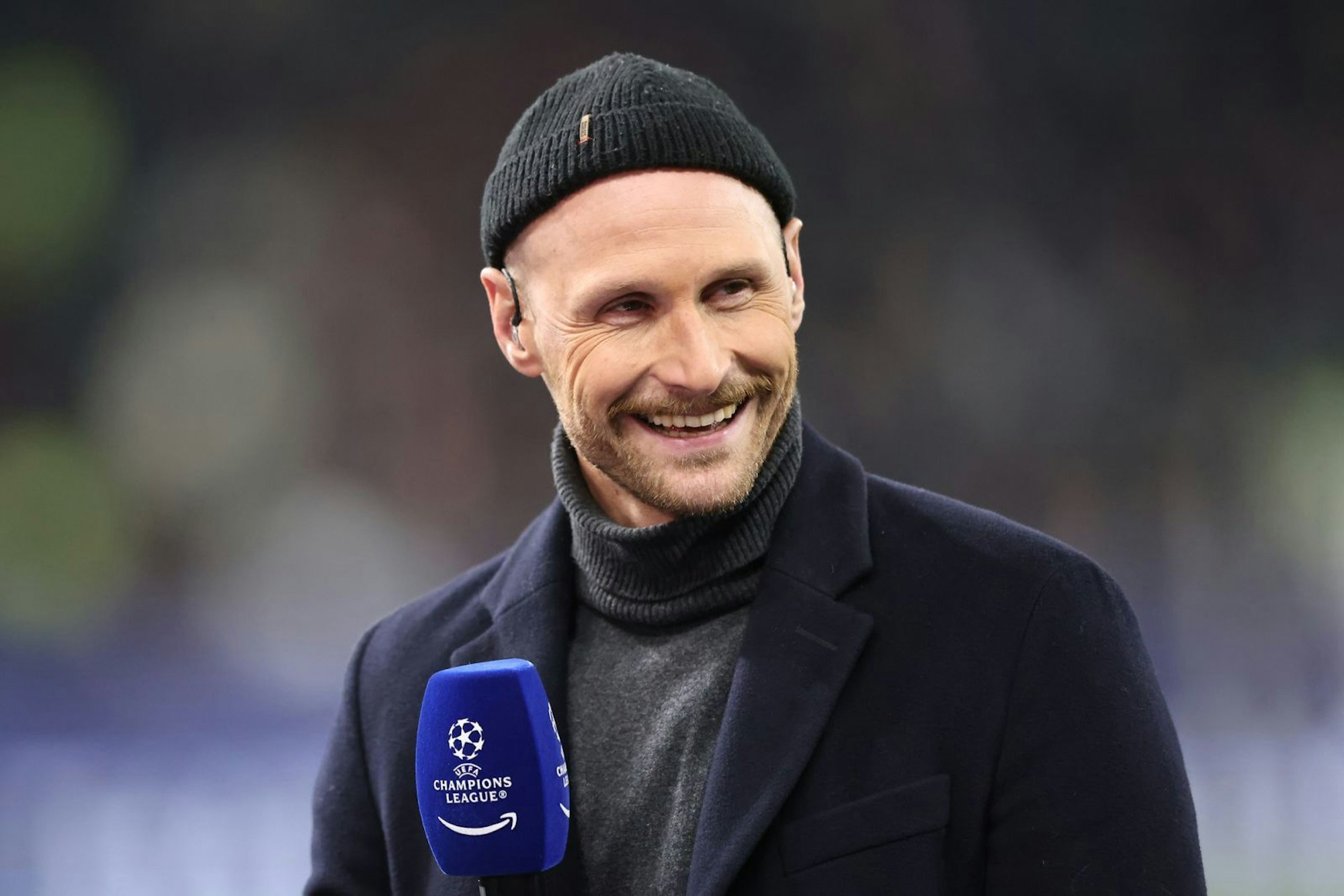Benedikt Höwedes arbeitet bei Prime und kommentiert gemeinsam mit dem brillanten Hannes Herrmann die Dienstagspartie der Champions League. (Bild: Getty Images/Christof Koepsel)