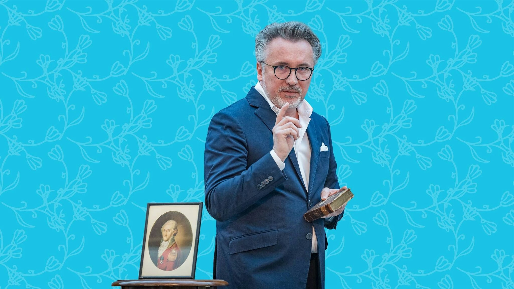 Adrian Grandt ist bundesweit einer von 200 Knigge-Trainern und Vorstandsmitglied der Deutschen Knigge-Gesellschaft. RND