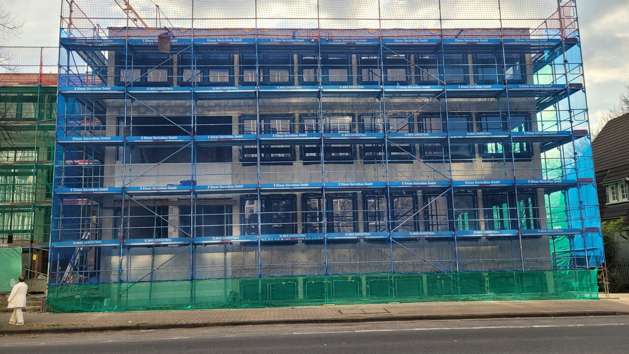 Das Foto zeigt das Neue Stadthaus von Bergisch Gladbach