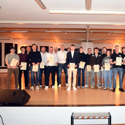 Alle Erwachsenen, die geehrt wurden.