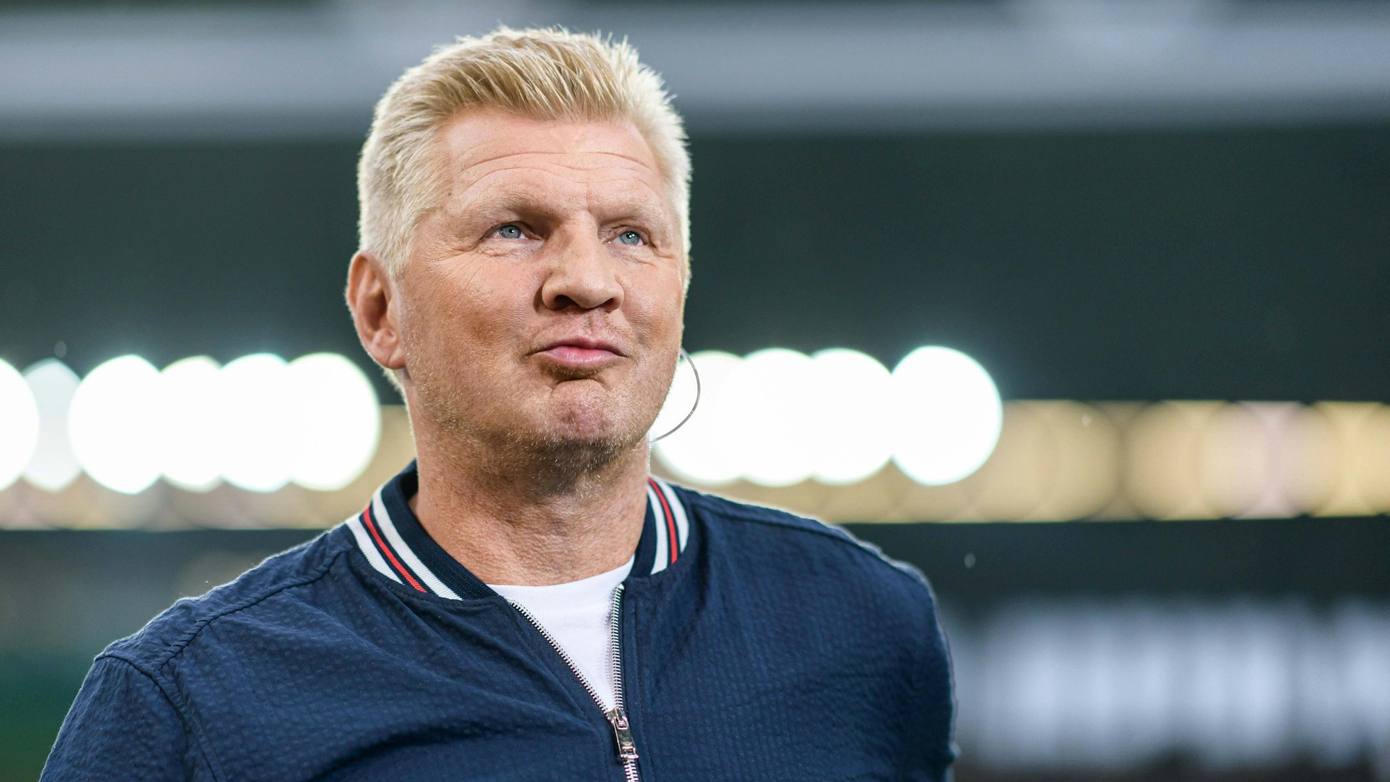 Stefan Effenberg im Stadion.