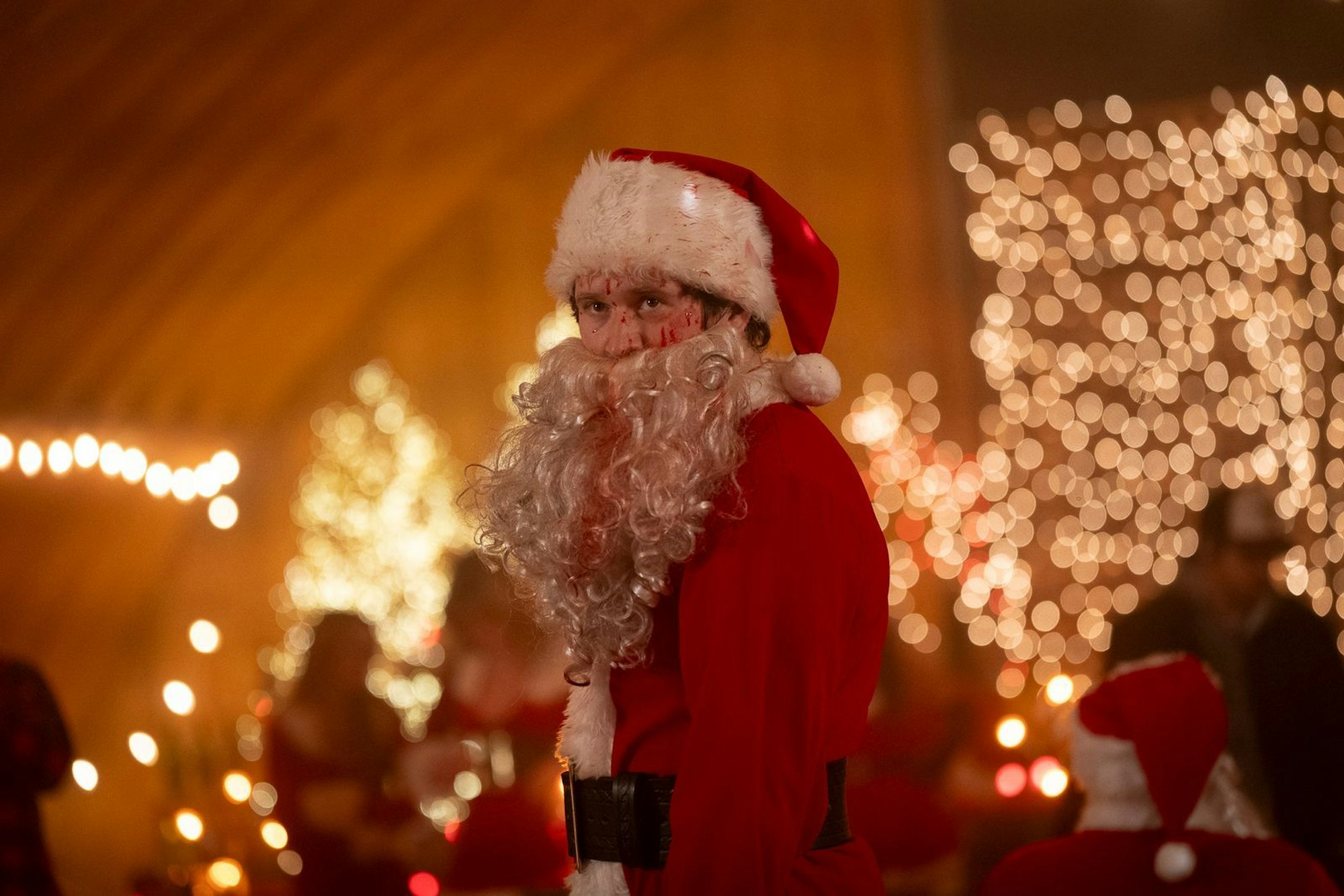 Billy (Rohan Campbell) ist eigentlich ein sehr umgänglicher Typ. Nur nicht in der Weihnachtszeit, wenn er als Santa verkleidet Jagd auf „unartige“ Menschen macht ... (Bild: Studiocanal / Cineverse/ Heather Beckstead)