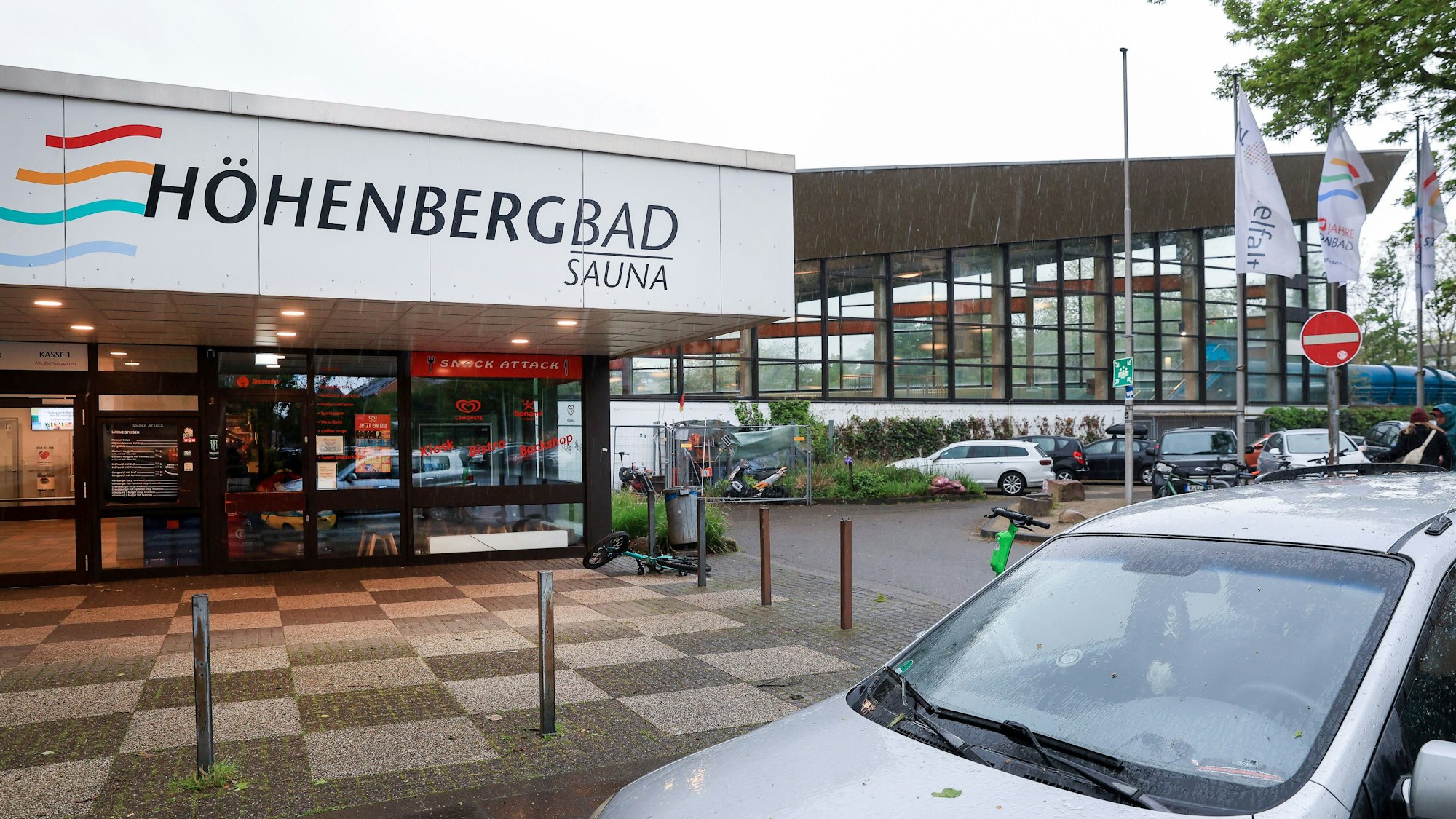 15.04.2024, Köln: Das Höhenbergbad.
Foto: Michael Bause