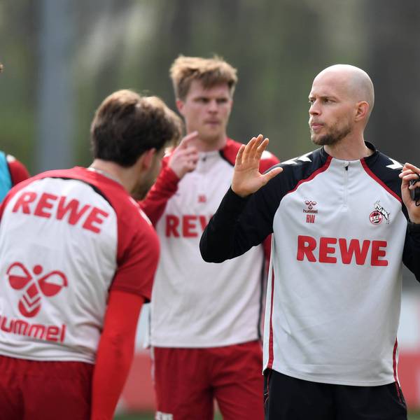 24.03.2026, xophax, Fussball 1.Bundesliga, Köln,Cologne 1.FC Koeln . Training . Länderspielpause v.l.n. rechts : Eric Martel , Jan Thielmann , Fynn Schenten , Trainer Rene Wagner , rechts alle 1.FC Köln Koeln *** 24 03 2026, xophax, Soccer 1 Bundesliga, Cologne,Cologne 1 FC Koeln Training international break from l to r Eric Martel , Jan Thielmann , Fynn Schenten , Coach Rene Wagner , right all 1 FC Köln Koeln