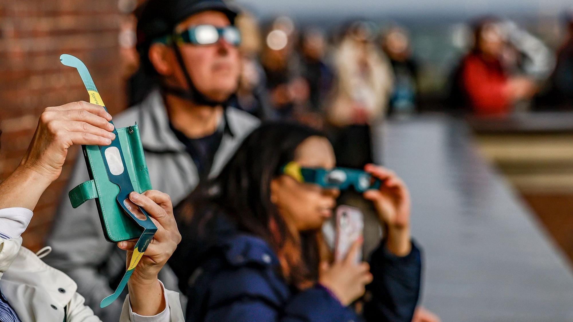 Partielle Sonnenfinsternis in Hamburg 2022