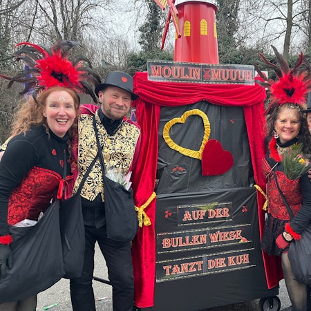 Die KG Bullenwiese bekam mehrere Preise für ihre Moulin-Rouge-Interpretation des Themas „Alaaf you Schliebesch“.