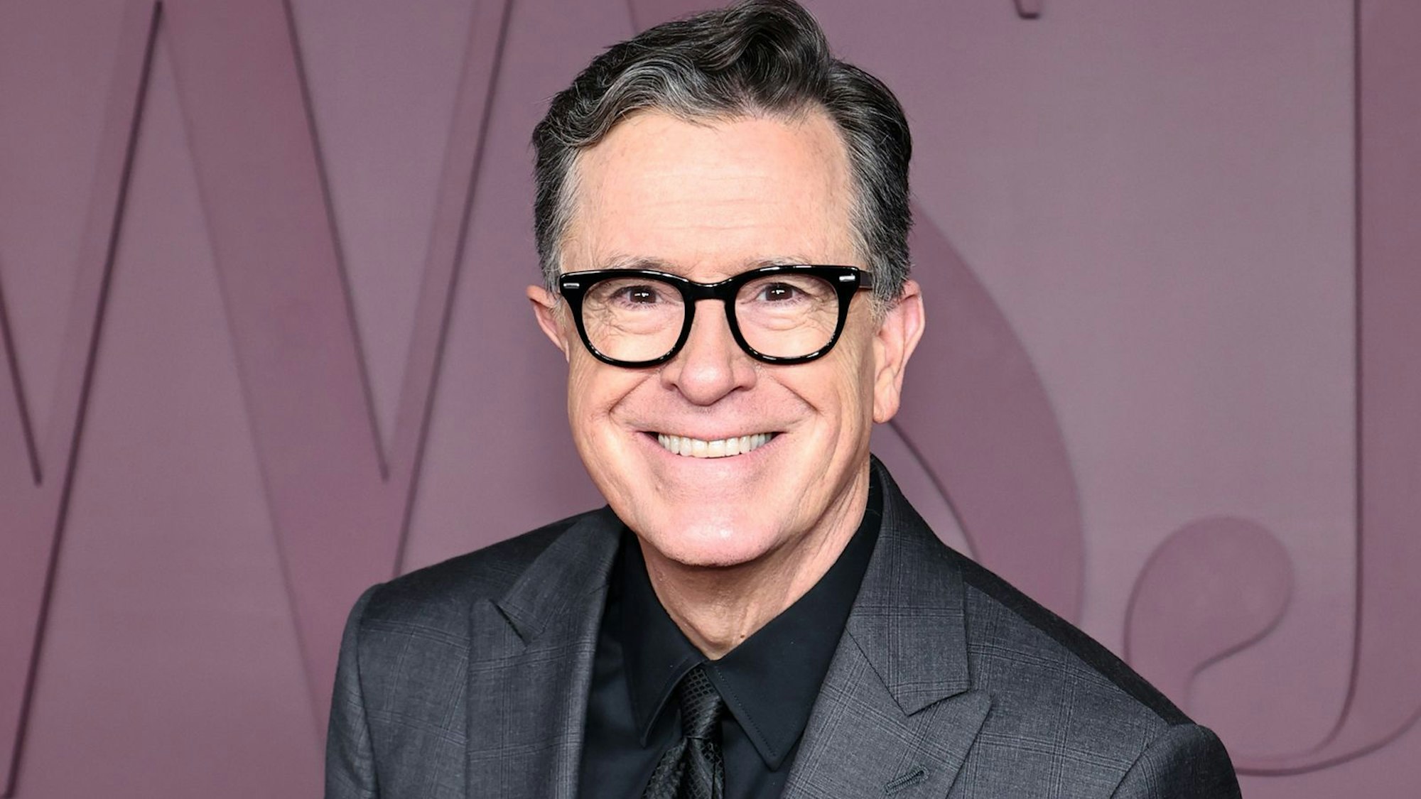 Moderator Stephen Colbert schreibt das Drehbuch eines neuen „Herr der Ringe“-Teils. (Bild: 2025 Getty Images for WSJ. Magazine Innovators Awards/Jamie McCarthy)