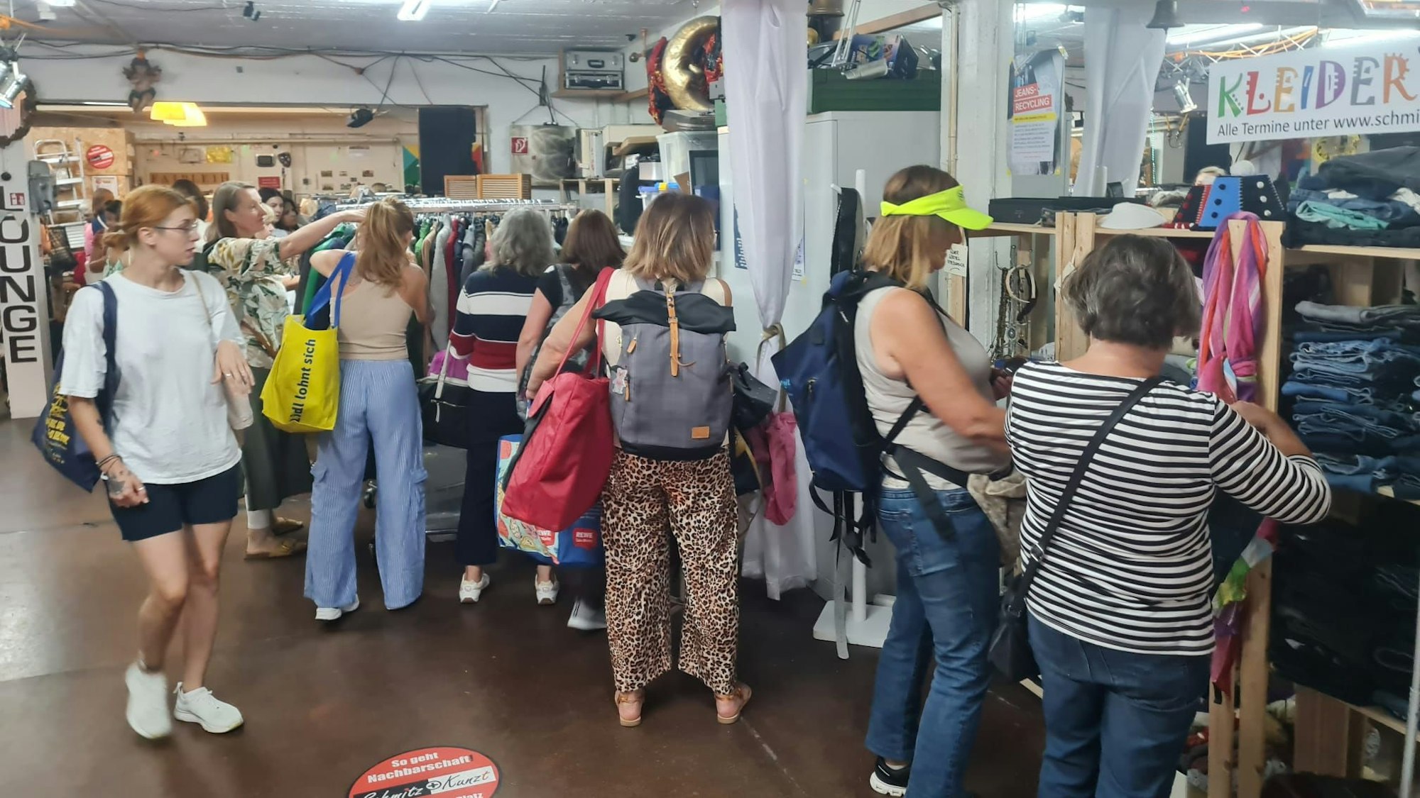 Kleidertausch im Schmitzundkunzt