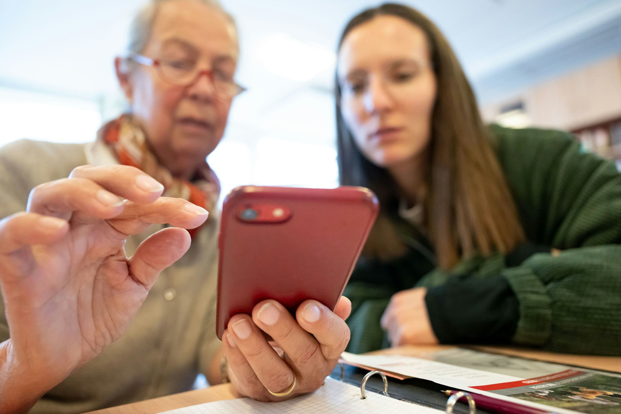 Besonders gefragt sind Computer- und Technikerfahrungen bei den Senioren.