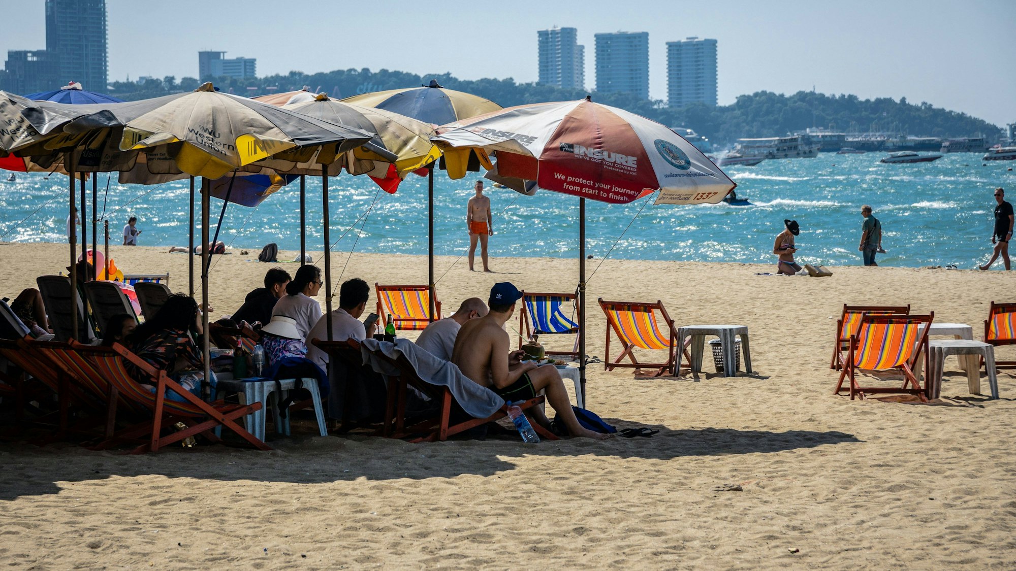 Auch Thailand – hier ein Strand von Pattaya – ist vom Dengue-Virus betroffen.