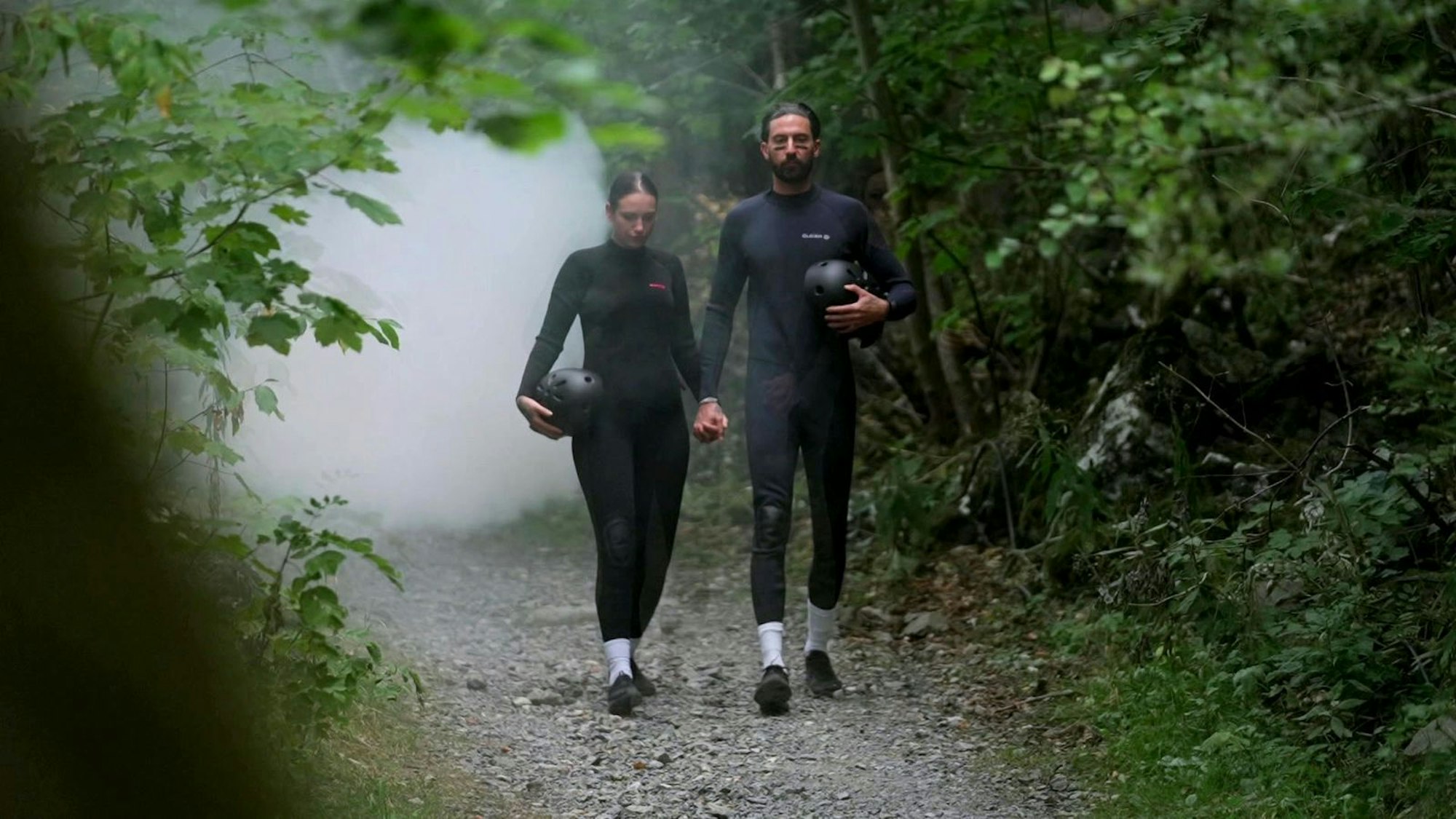 Liza Waschke und Sebi Fobe fliegen im Finale vorzeitig raus. (Bild: RTLZWEI)
